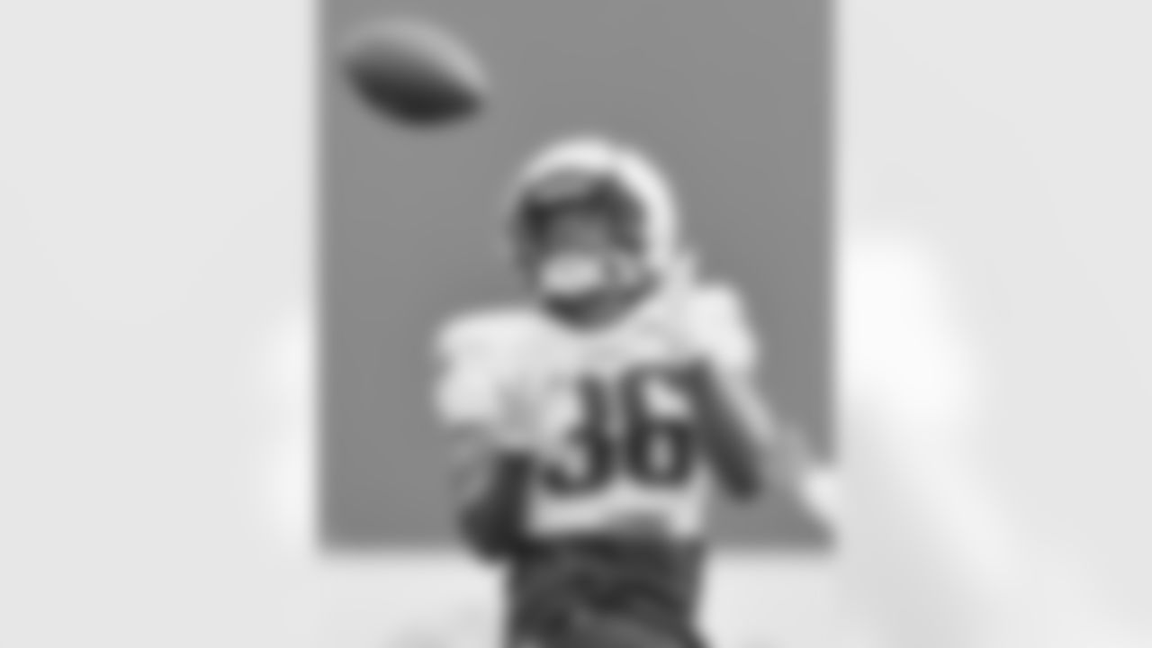 Kevin Harris practices at Patriots Training Camp on July 29th, 2024