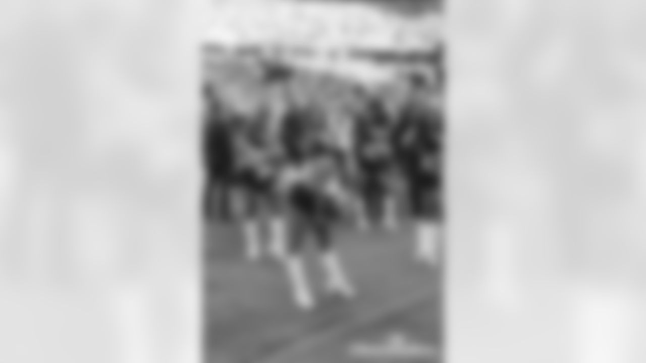 020826-SBLX_Adler5274