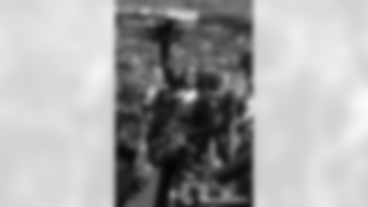 BB-121425-Cheer_Silverman0052