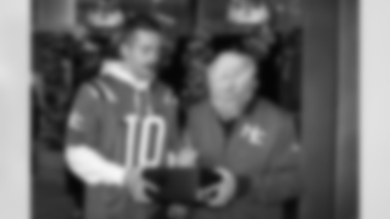 111325-RKK-AirForce1_Adler270