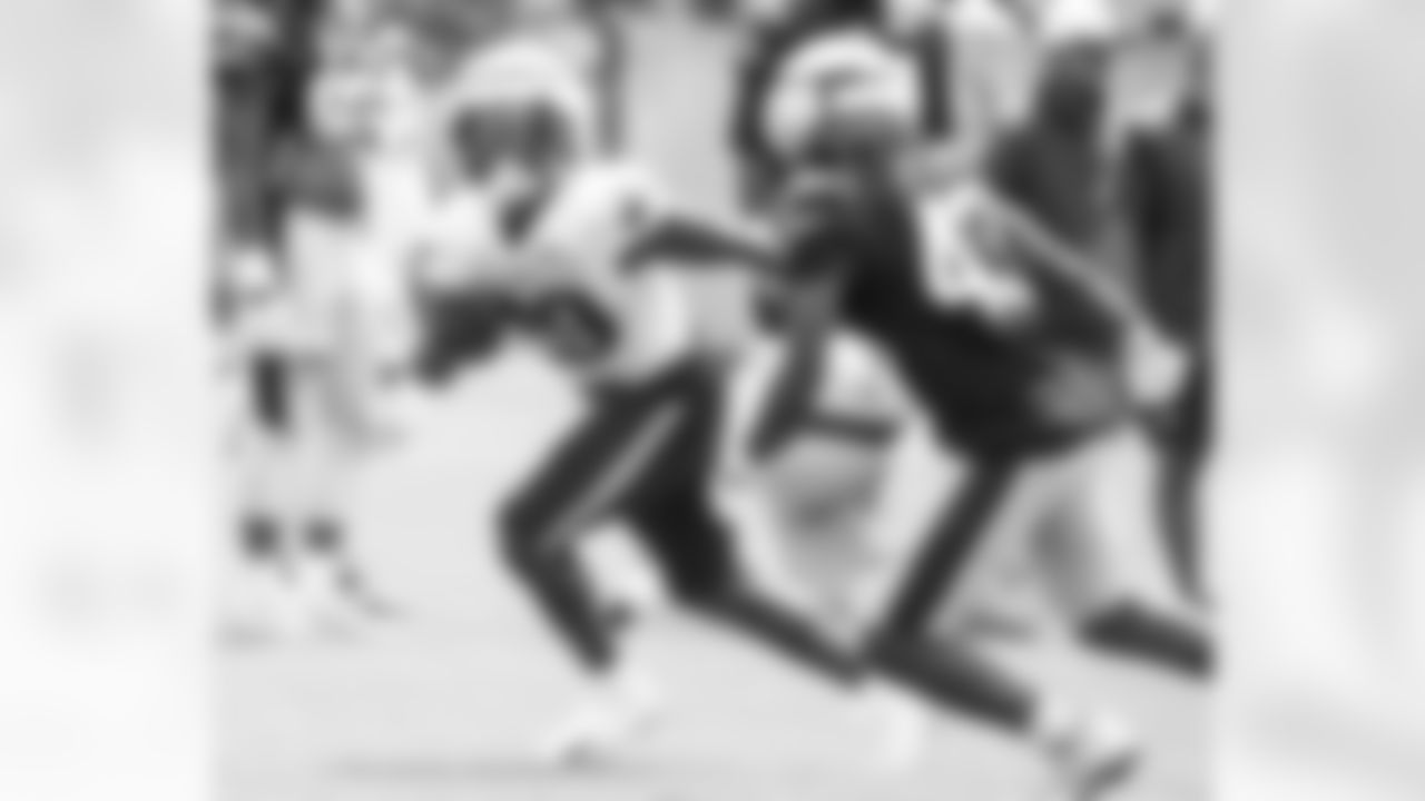 Terrell Jennings practices at Patriots Training Camp on August 3, 2024