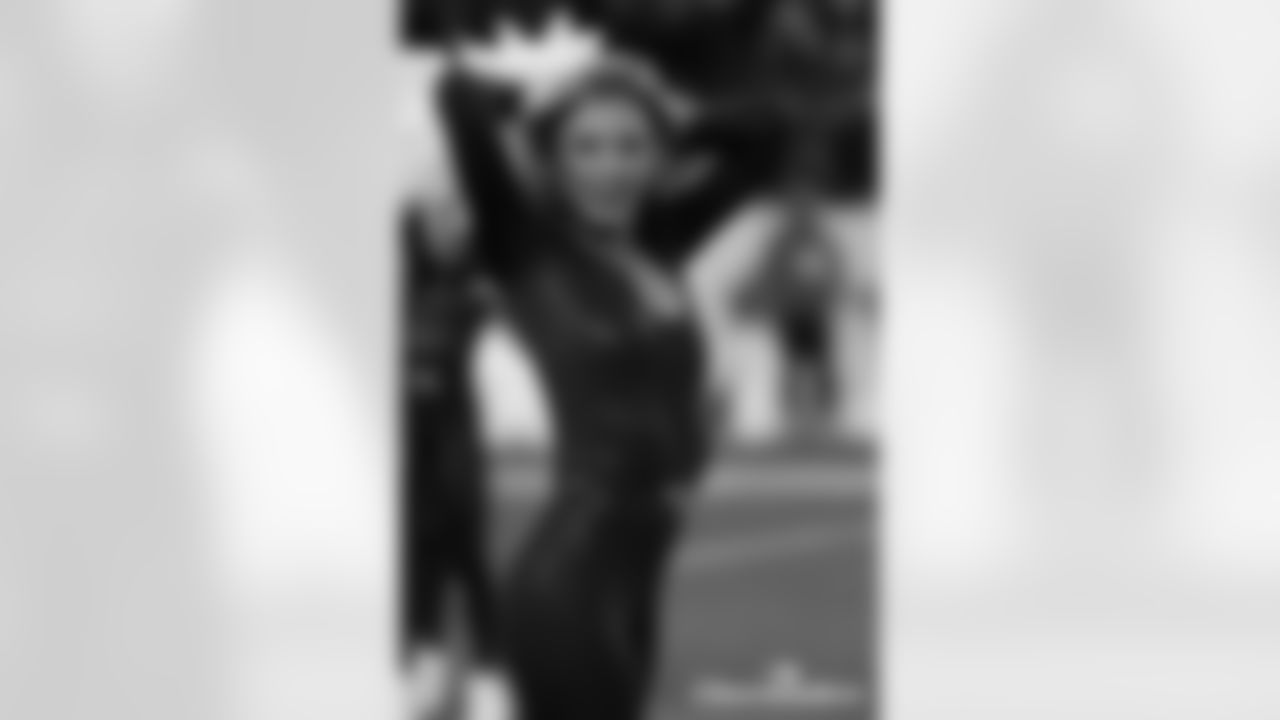 NYJ-111325_Masse0418