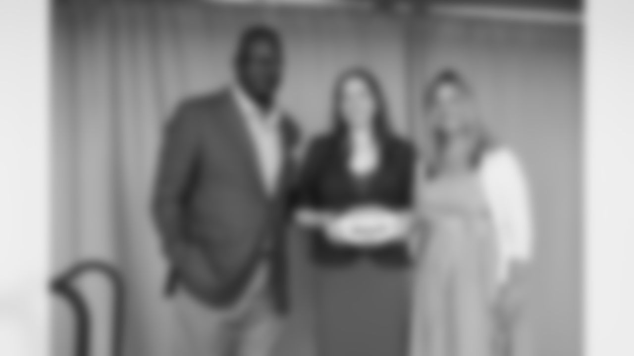060325-CommunityMVP_Adler175