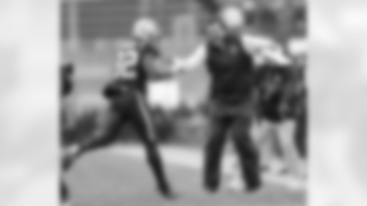 TreVeyon Henderson and Mike Vrabel. Photo by Eric J. Adler