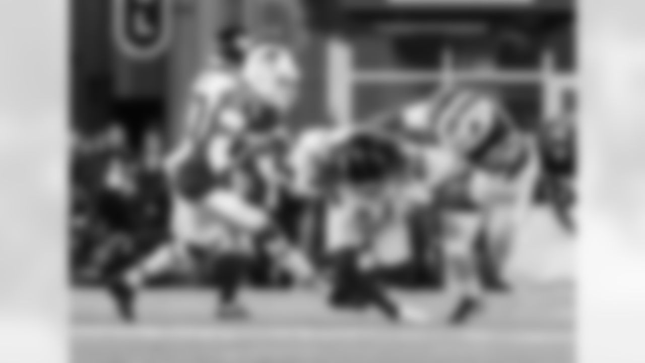 Miles Battle and Jeremiah Pharms Jr.