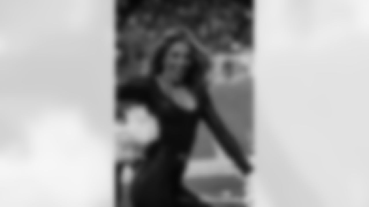 NYJ-111325_Masse1075