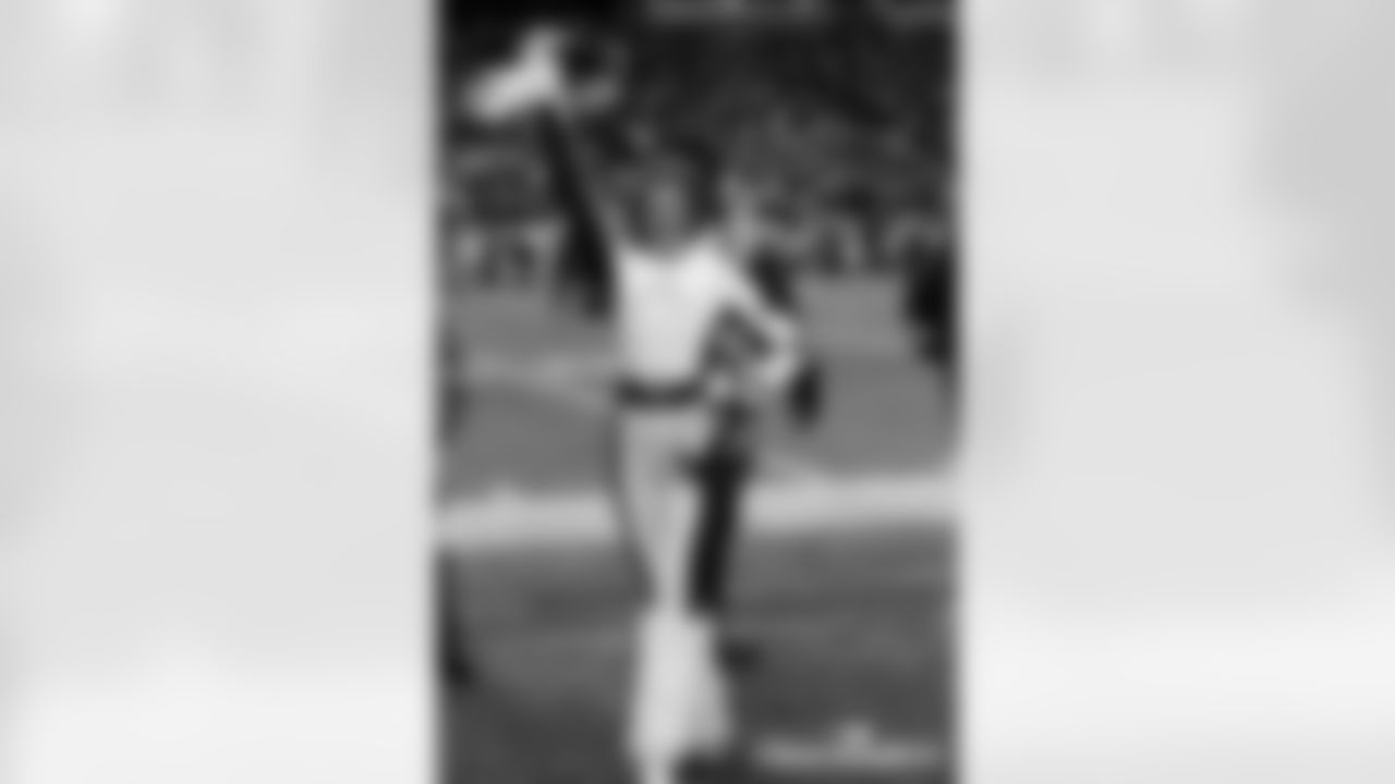 LAC-011126_Masse0614