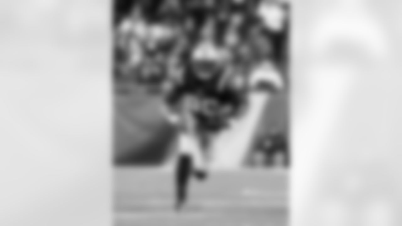 Rhamondre Stevenson. Photo by Eric J. Adler