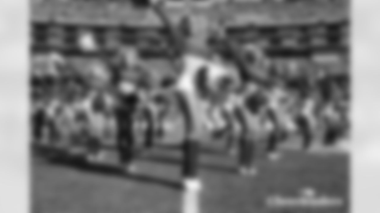 AF-110225_Darian0458