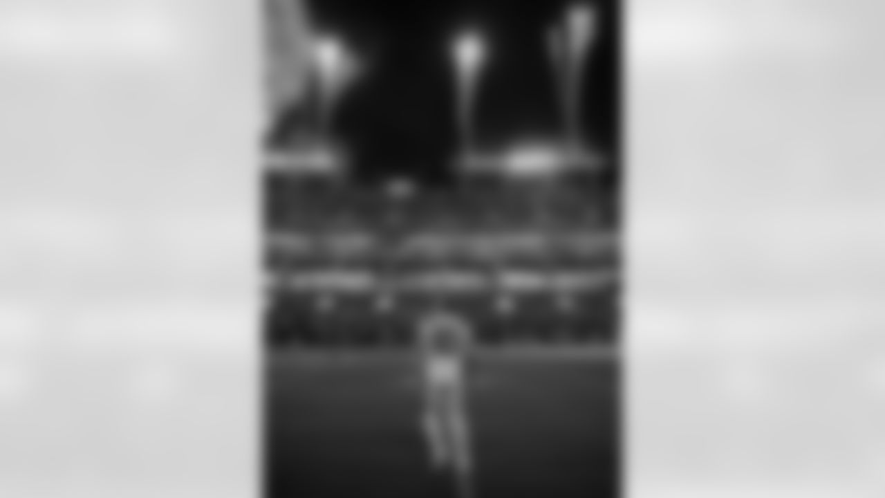 Drake Maye. Photo by Eric J. Adler