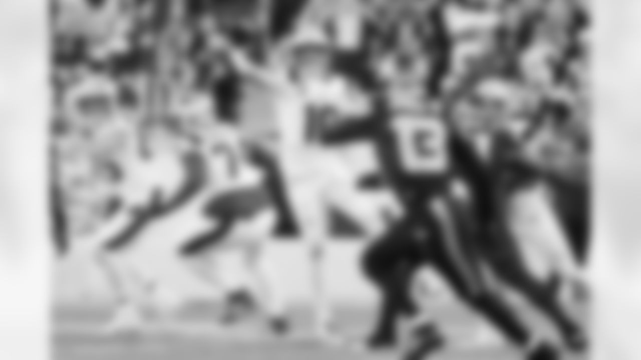 Drake Maye. Photo by Eric J. Adler