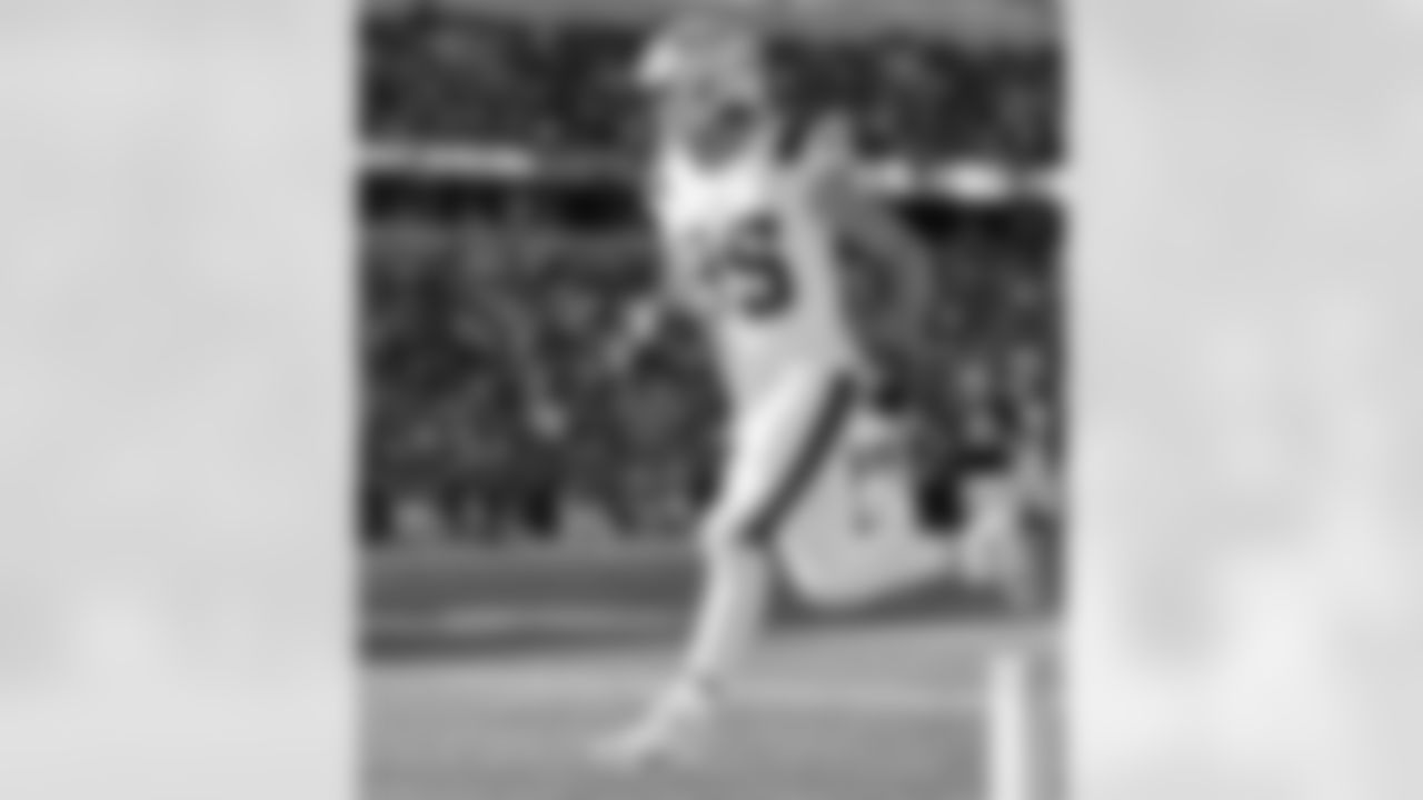 Hunter Henry. Photo by Eric J. Adler