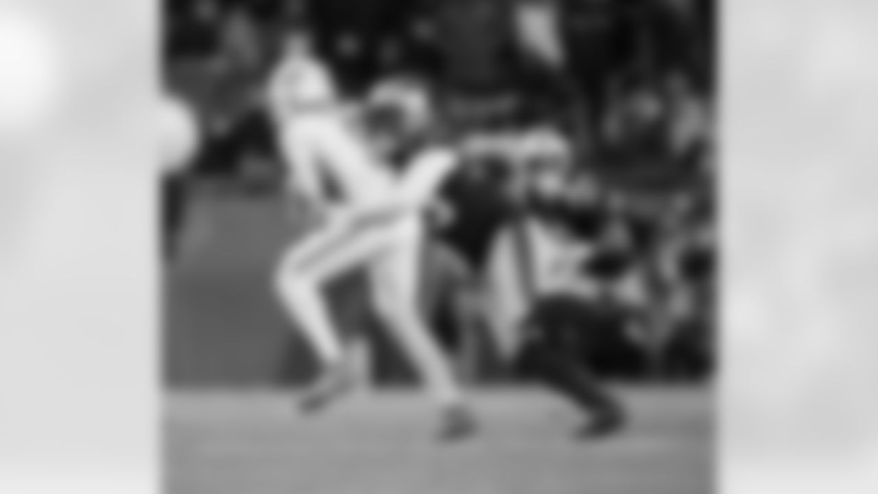 Anfernee Jennings. Photo by Eric J. Adler