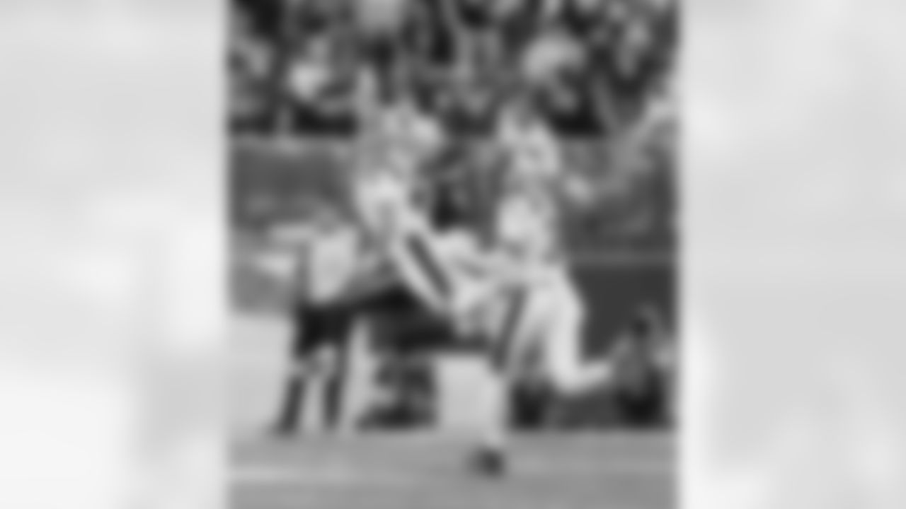 020826-SBLX_Adler5516A