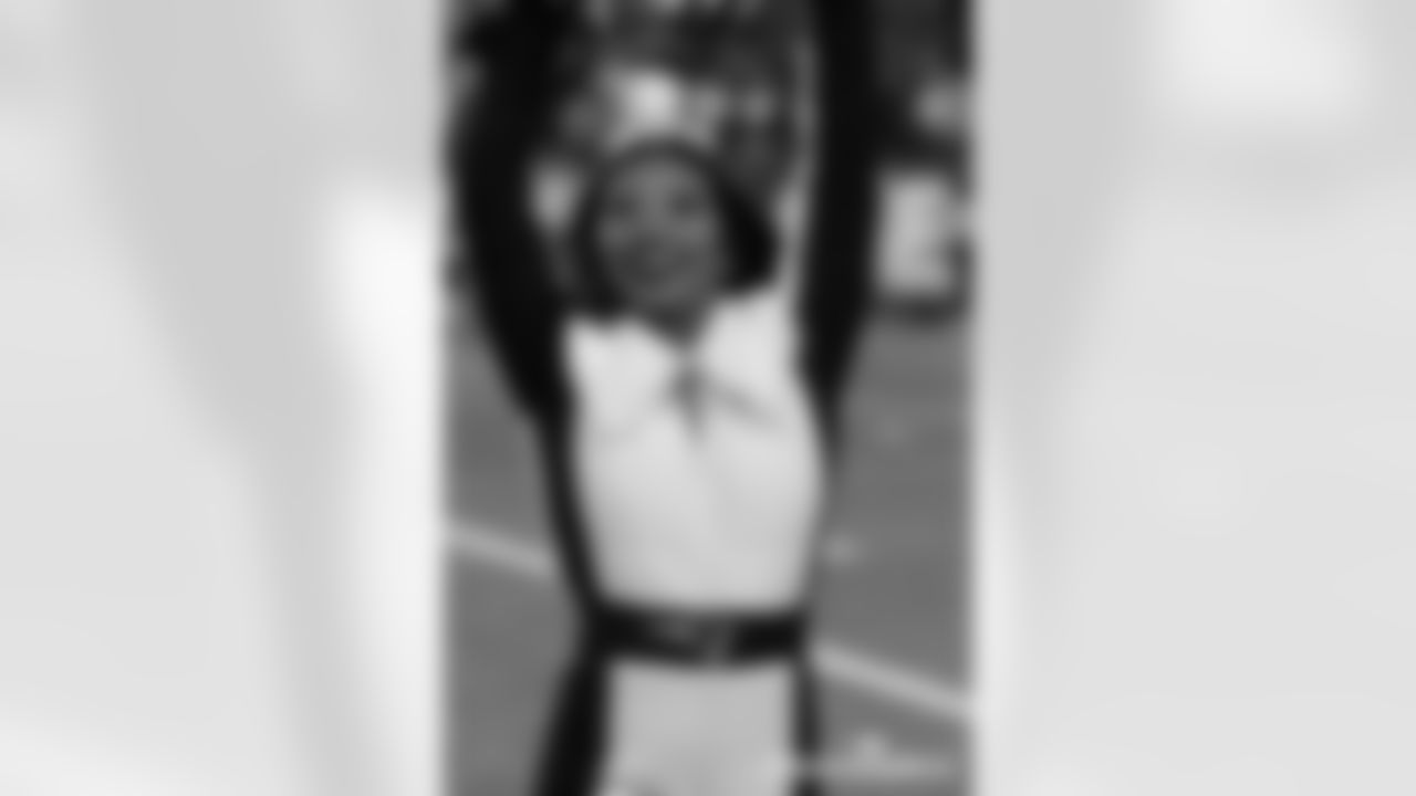 LAC-011126_Masse0948