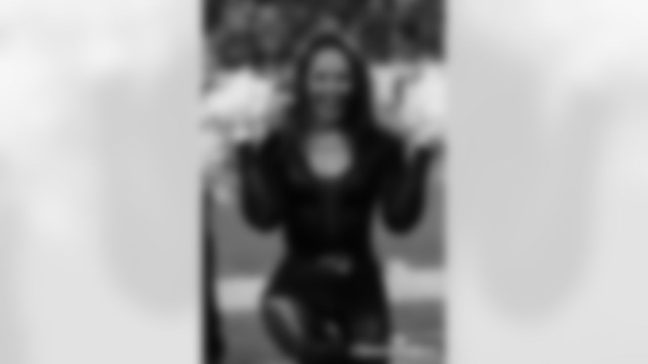 NYJ-111325_Masse1020