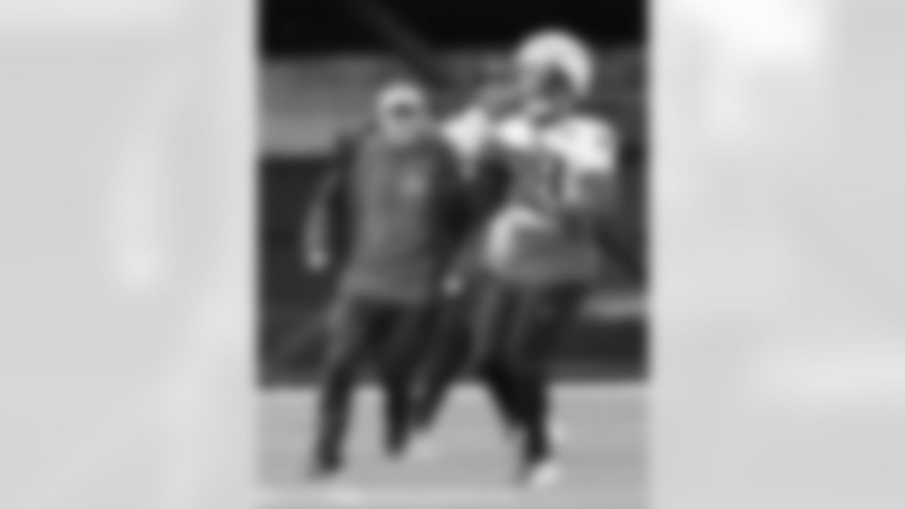 Josh McDaniels and Rhamondre Stevenson