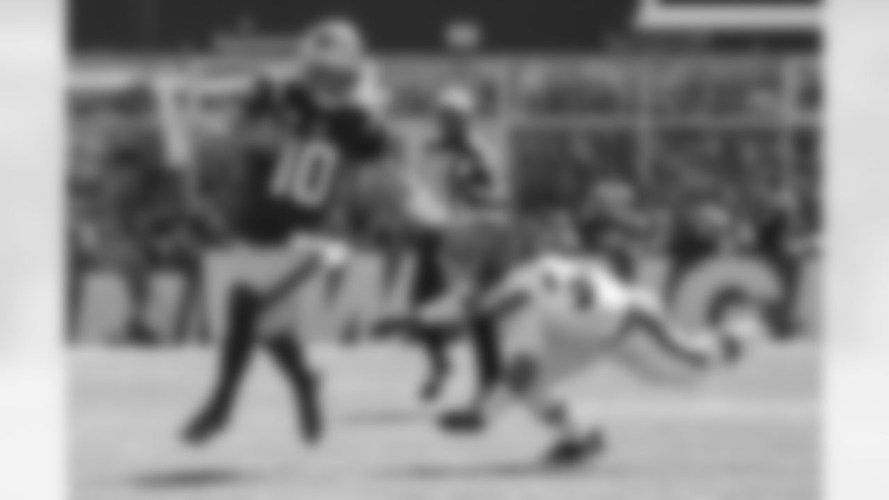 CB-102625_Darian0995