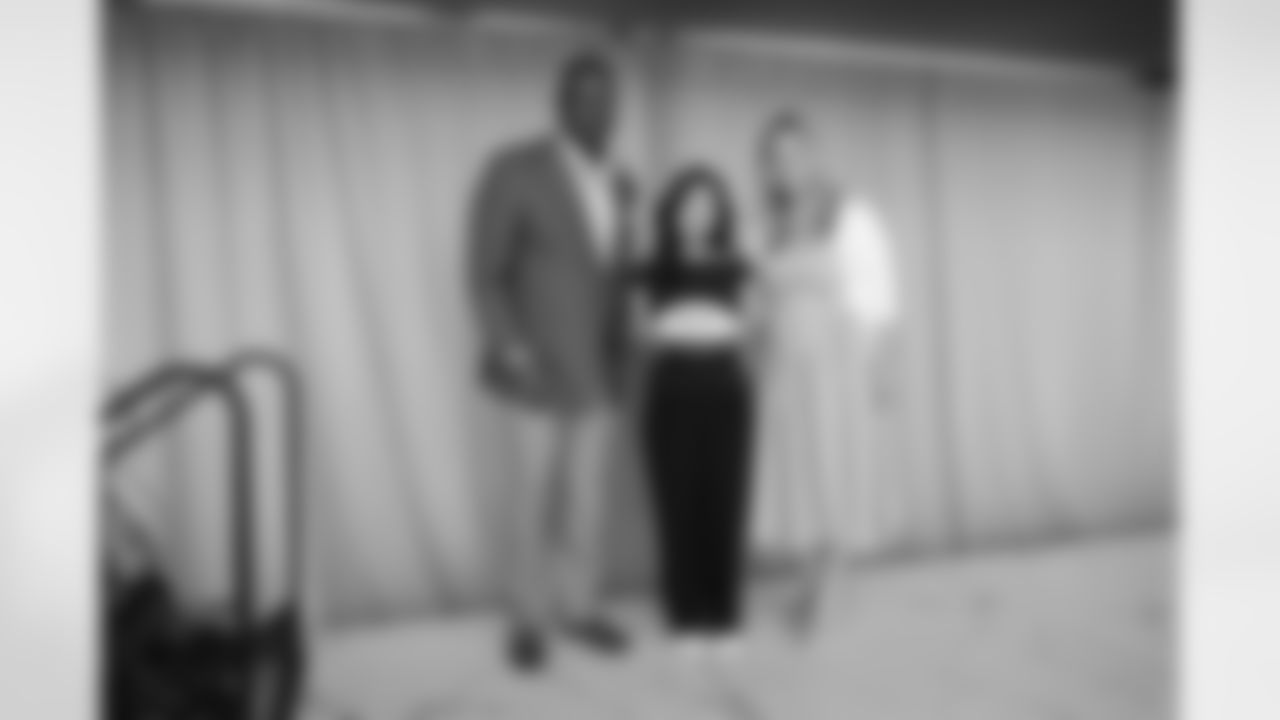 060325-CommunityMVP_Adler040