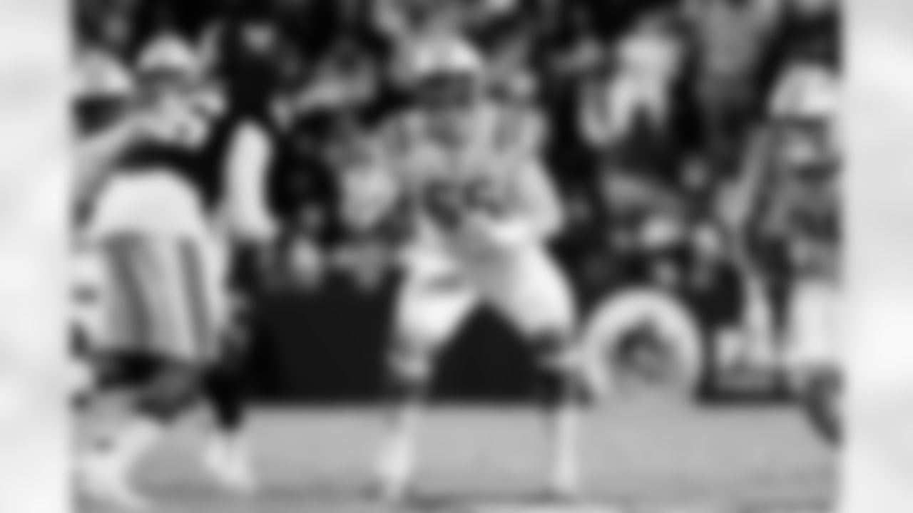 FB_GS_2517_112325_1921367900