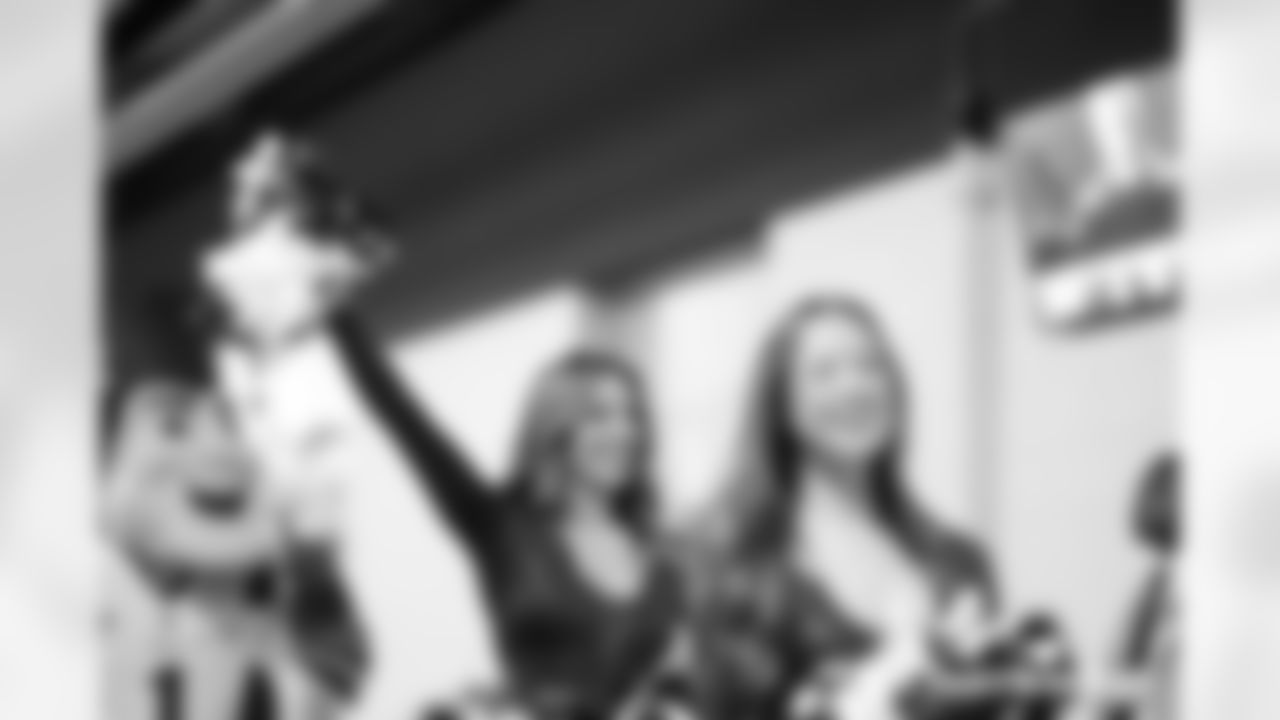 020826-SBLX_Richins_0080