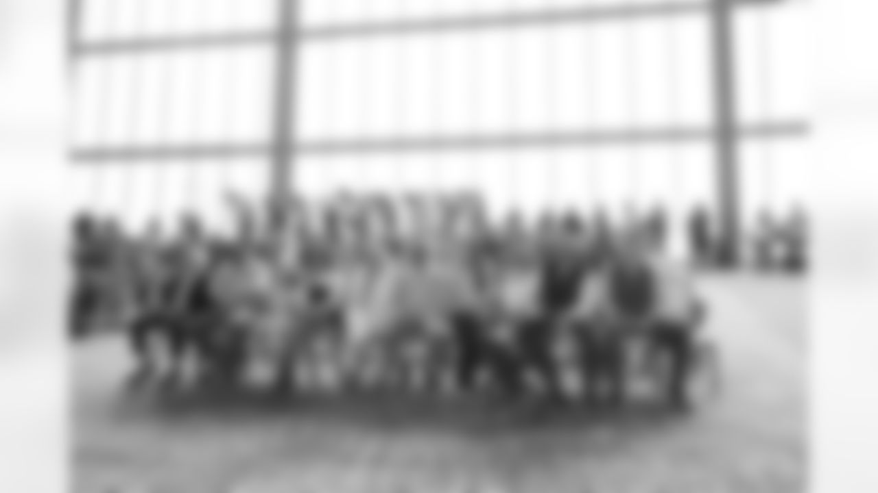 060225-AndrewsRetirement_Adler0478