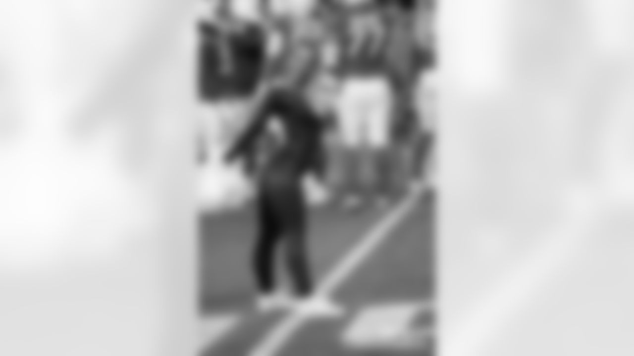 NYJ-111325_Masse1849