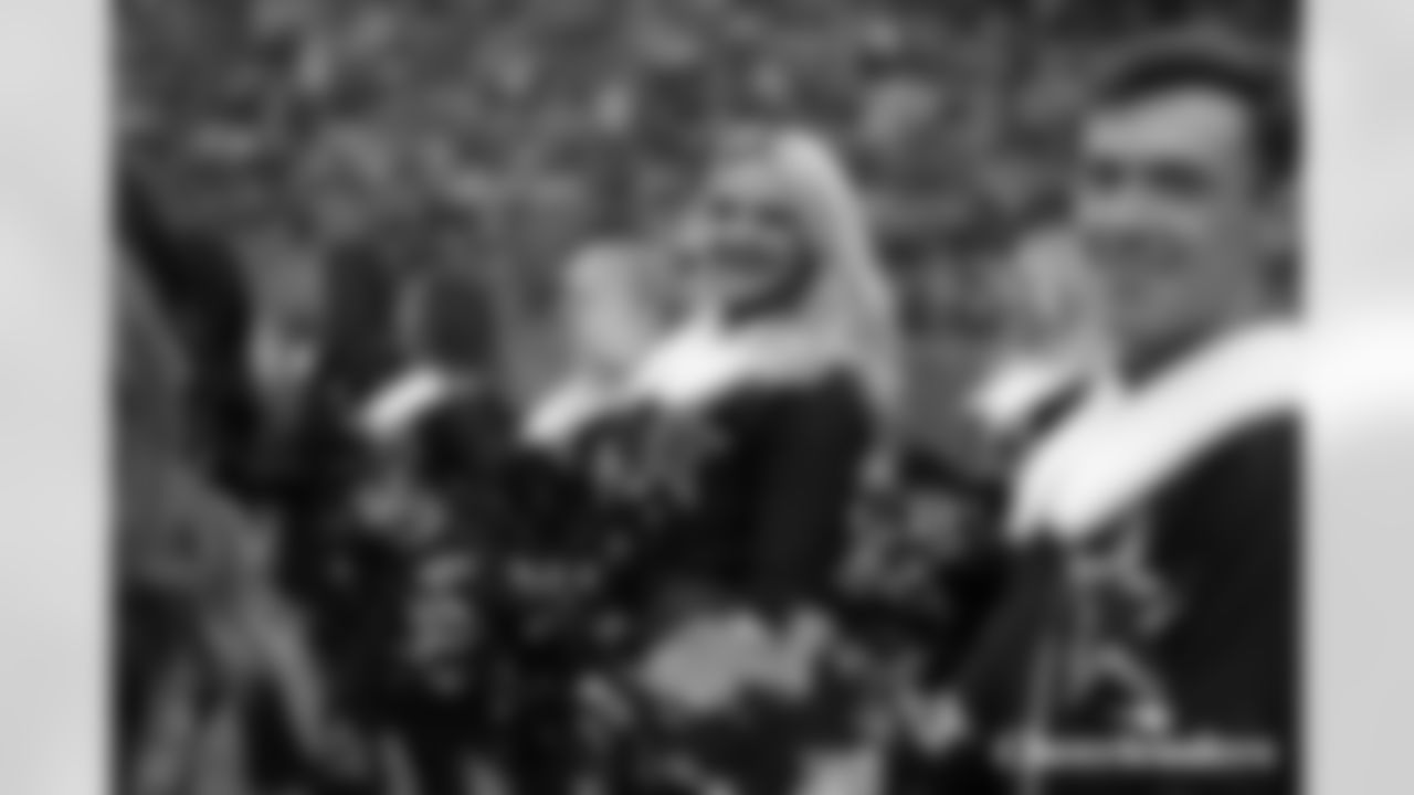 BB-121425-Cheer_Silverman0029