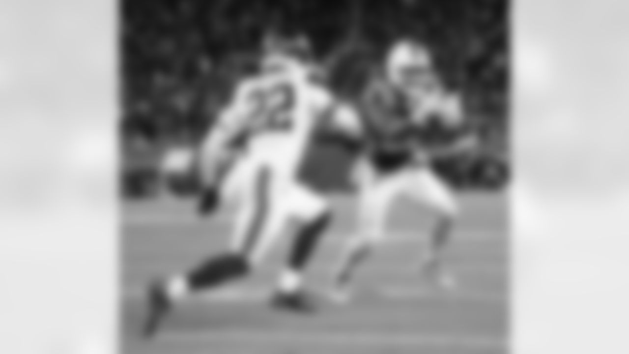 NYG-120125_Darian1482