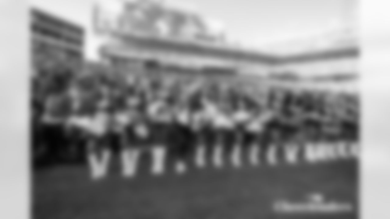 020826-SBLX-Cheer_Silverman0010