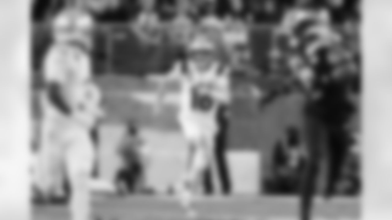 Drake Maye. Photo by Eric J. Adler