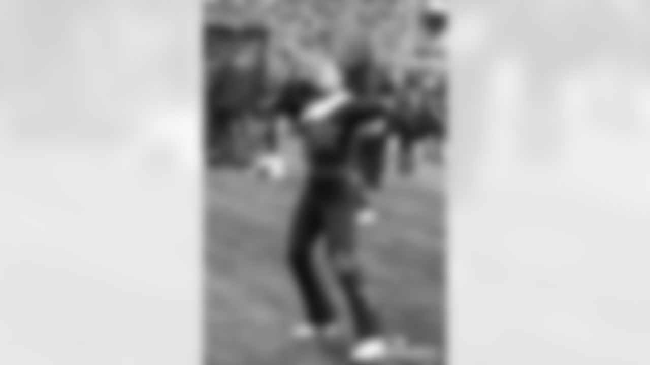 BB-121425-Cheer_Silverman0268