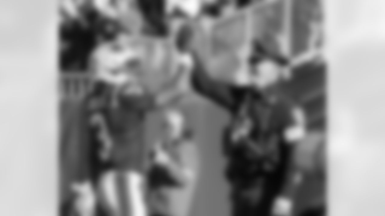 DeMario Douglas catches a 17-yard touchdown pass from Drake Maye in the first quarter.