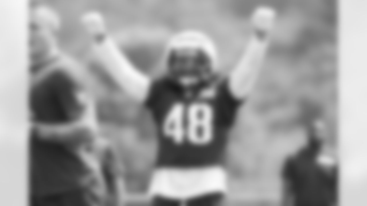 Jahlani Tavai practices at Patriots Training Camp on July 28, 2024