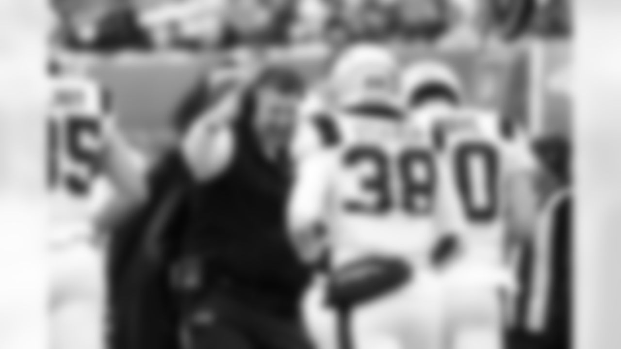 Mike Vrabel, Rhamondre Stevenson