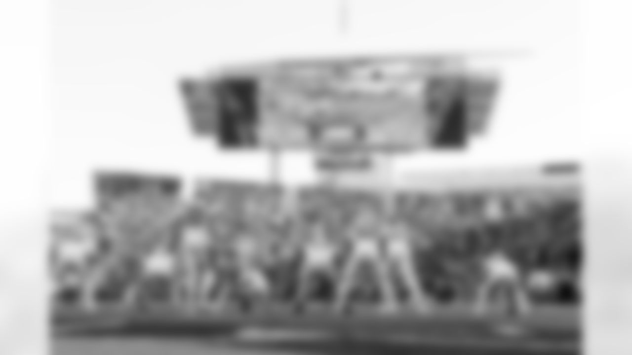 CB-112325_Silverman2516