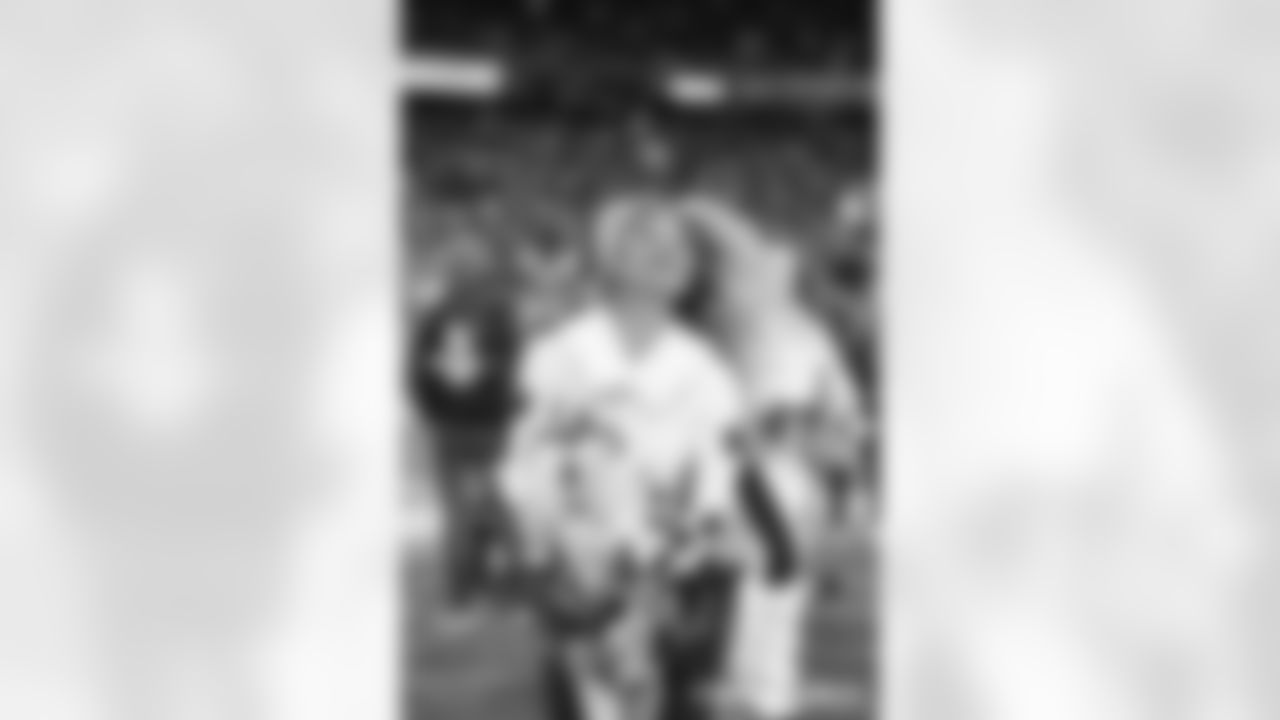 LAC-011126_Darian1233