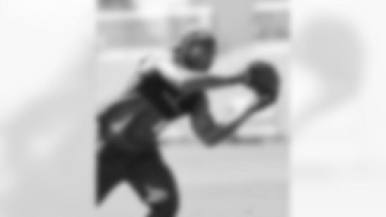 DeMario Douglas