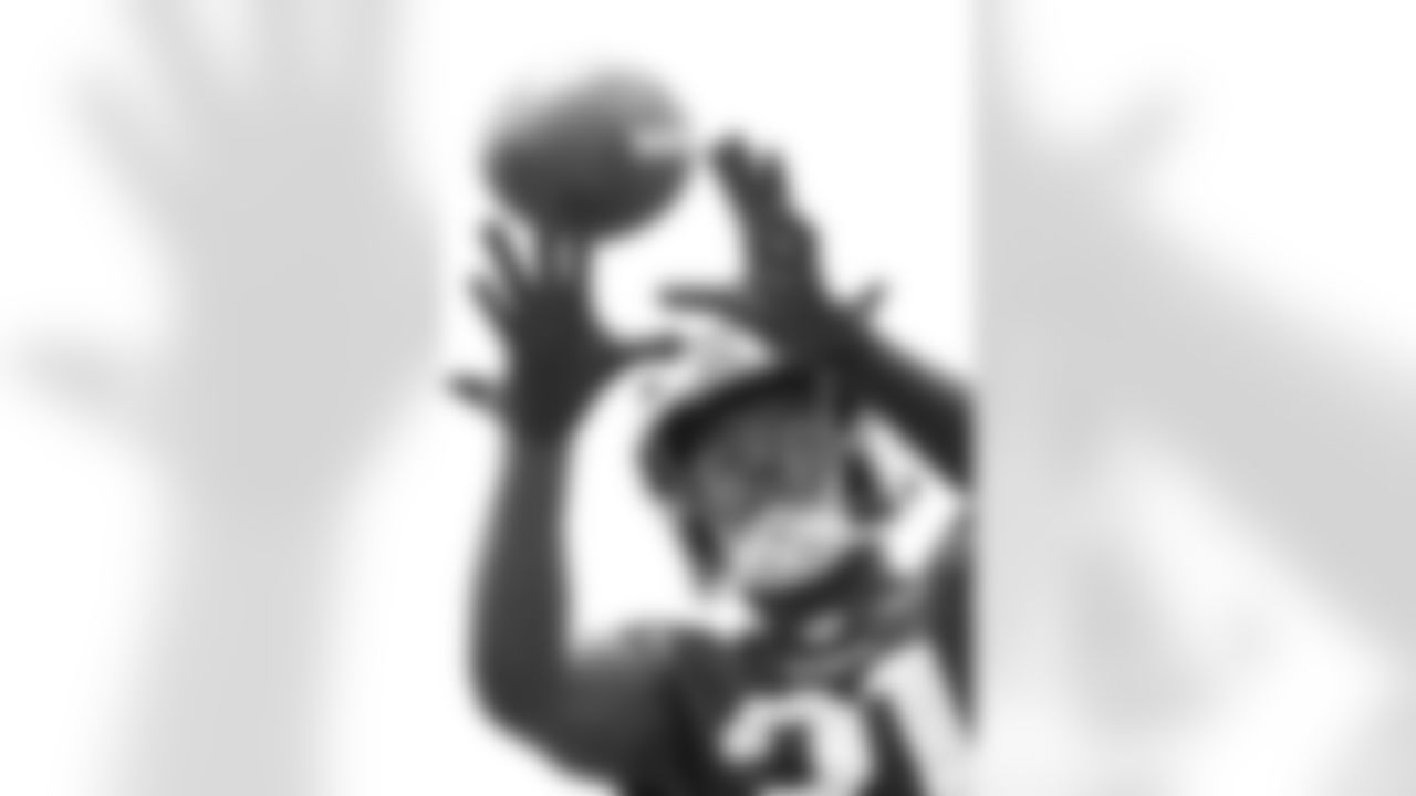 Jaylinn Hawkins
