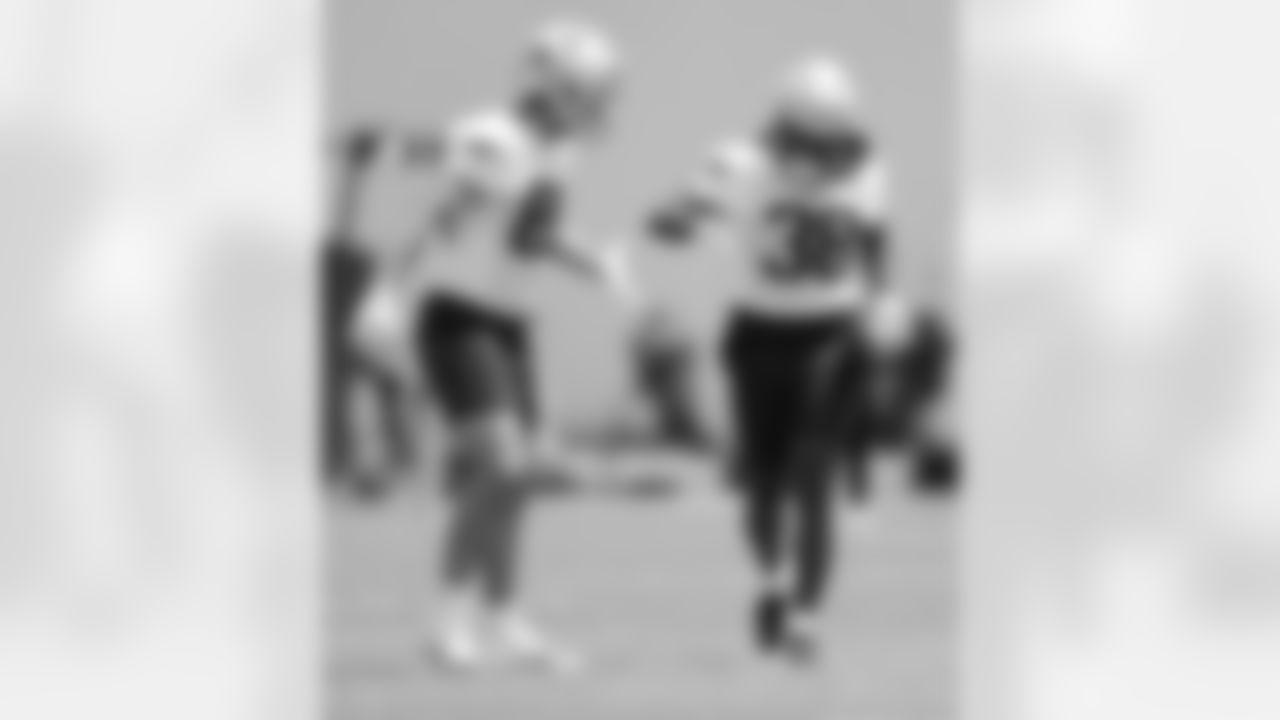 Hunter Henry and Rhamondre Stevenson