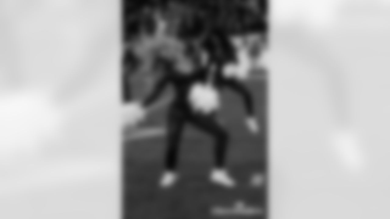 NYJ-111325_Masse0386