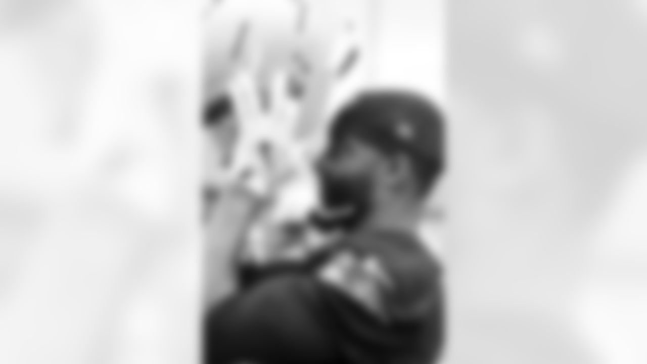 Carlton Davis