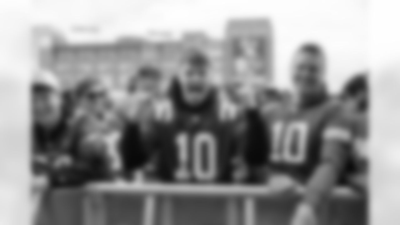 042425-NFLDraft_Adler0355