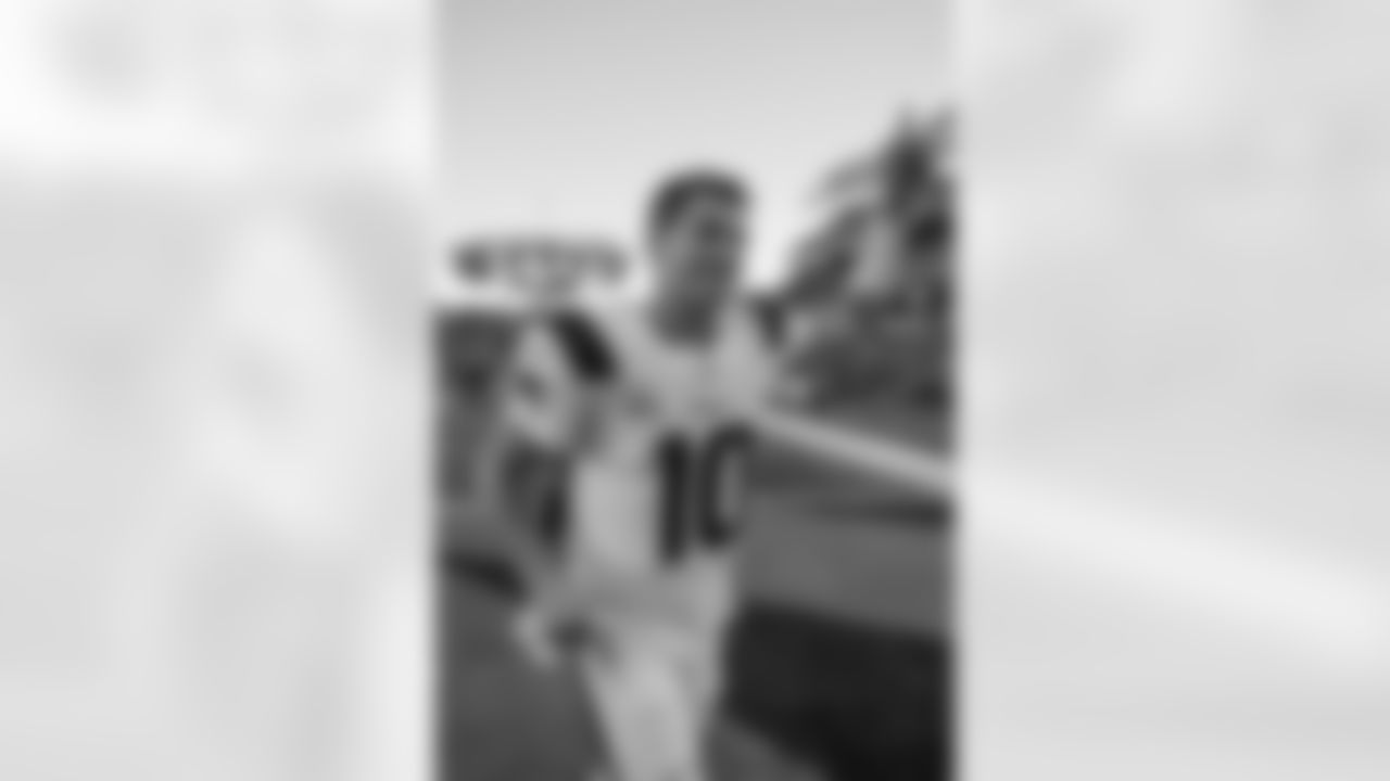 Drake Maye. Photo by Eric J. Adler