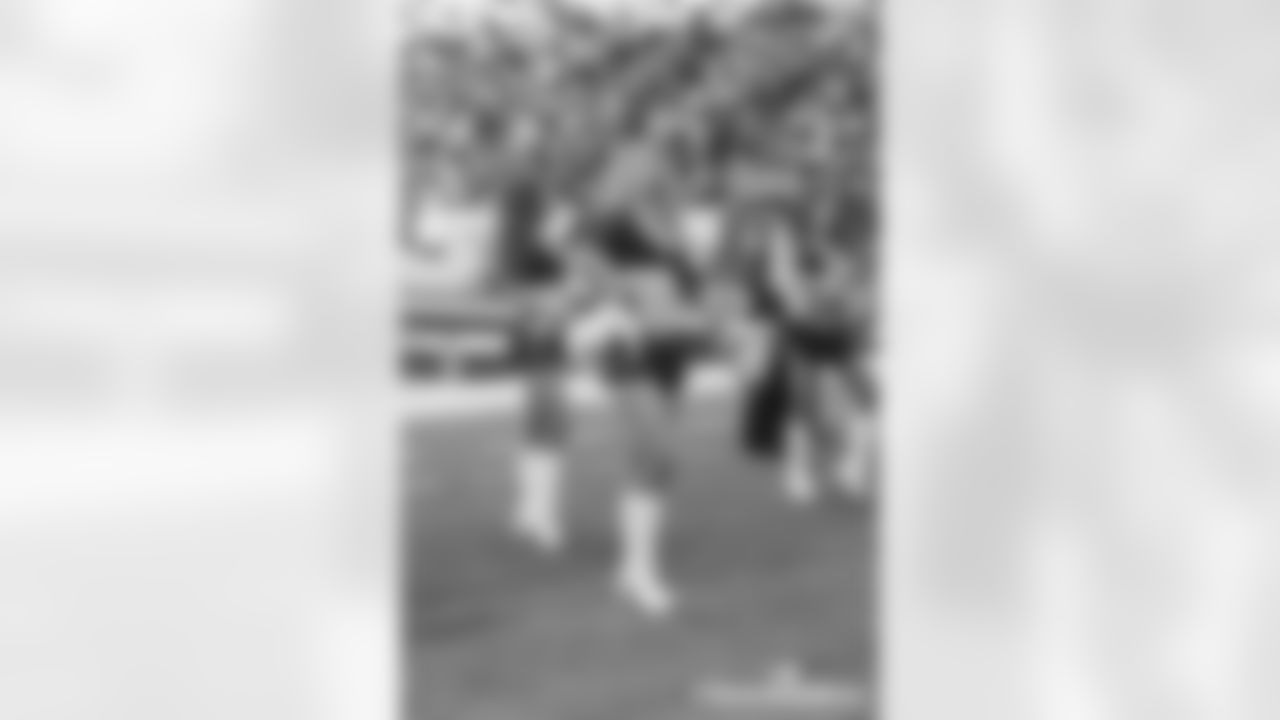 020826-SBLX_Adler5344