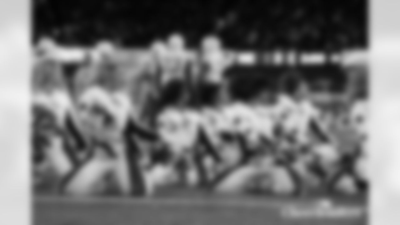 LAC-011126-Cheer_Silverman092