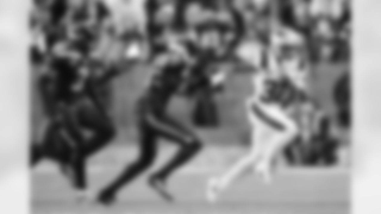 TreVeyon Henderson. Photo by Eric J. Adler