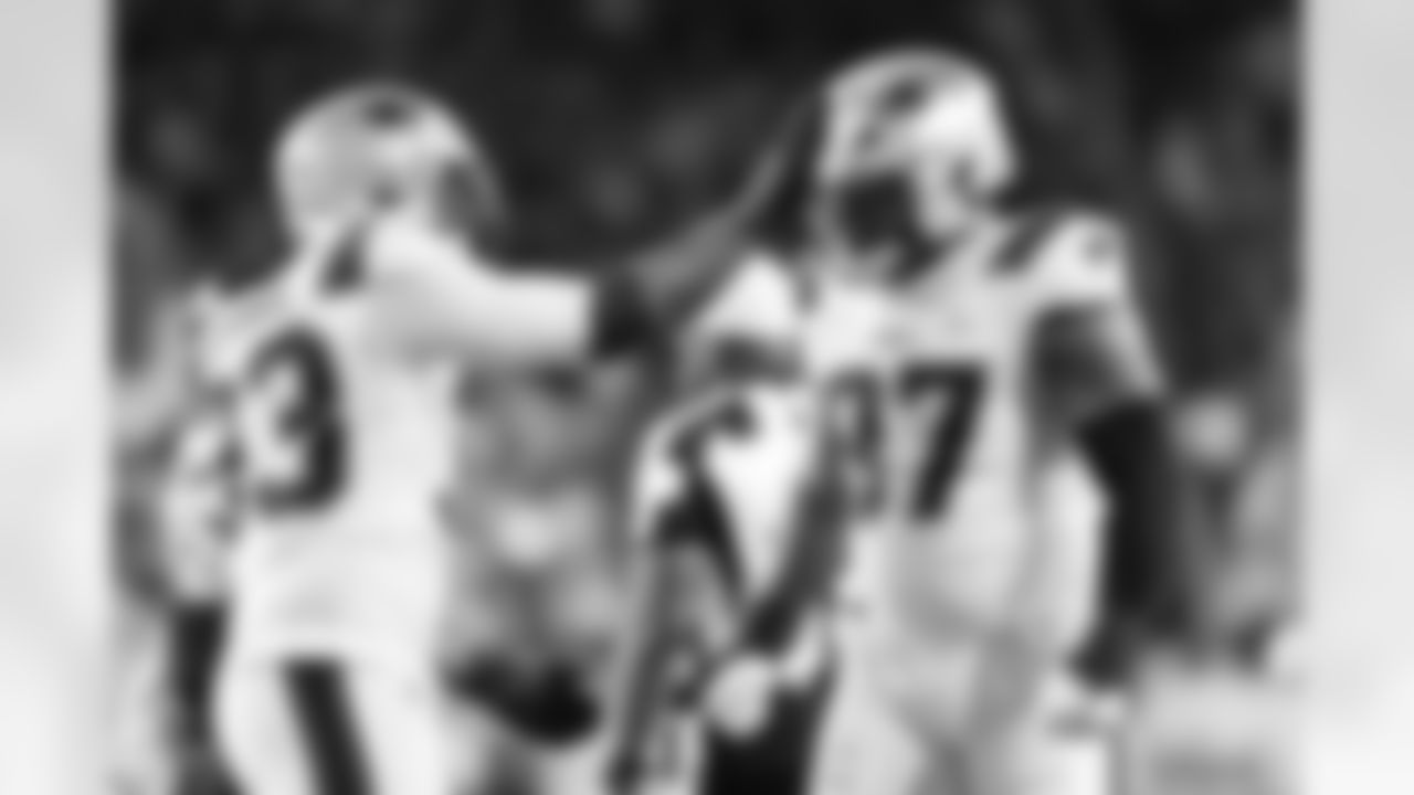 Anfernee Jennings & Milton Williams. Photo by Eric J. Adler