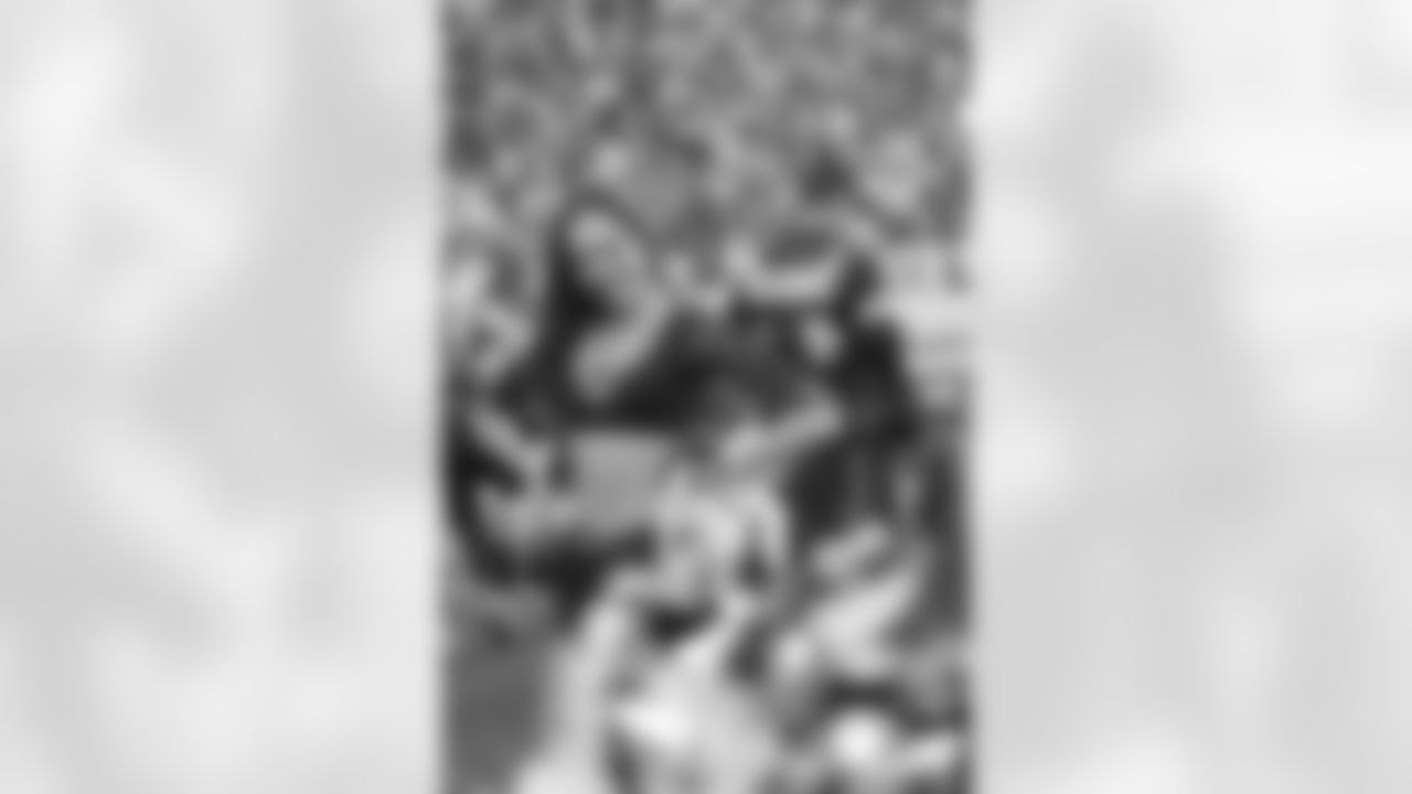 020826-SBLX_Adler5296