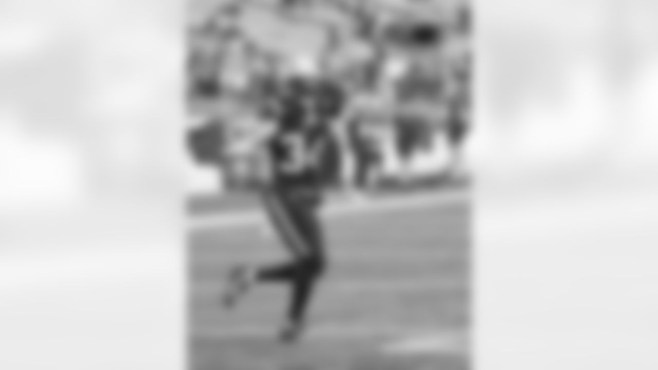 D'Ernest Johnson. Photo by Lexi Ehle